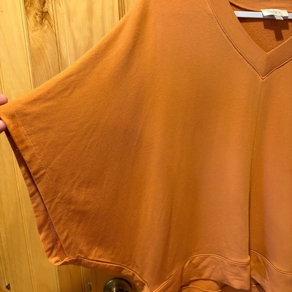 Loft women’s V-neck orange top with batwing sleeves size M - Picture 5 of 8